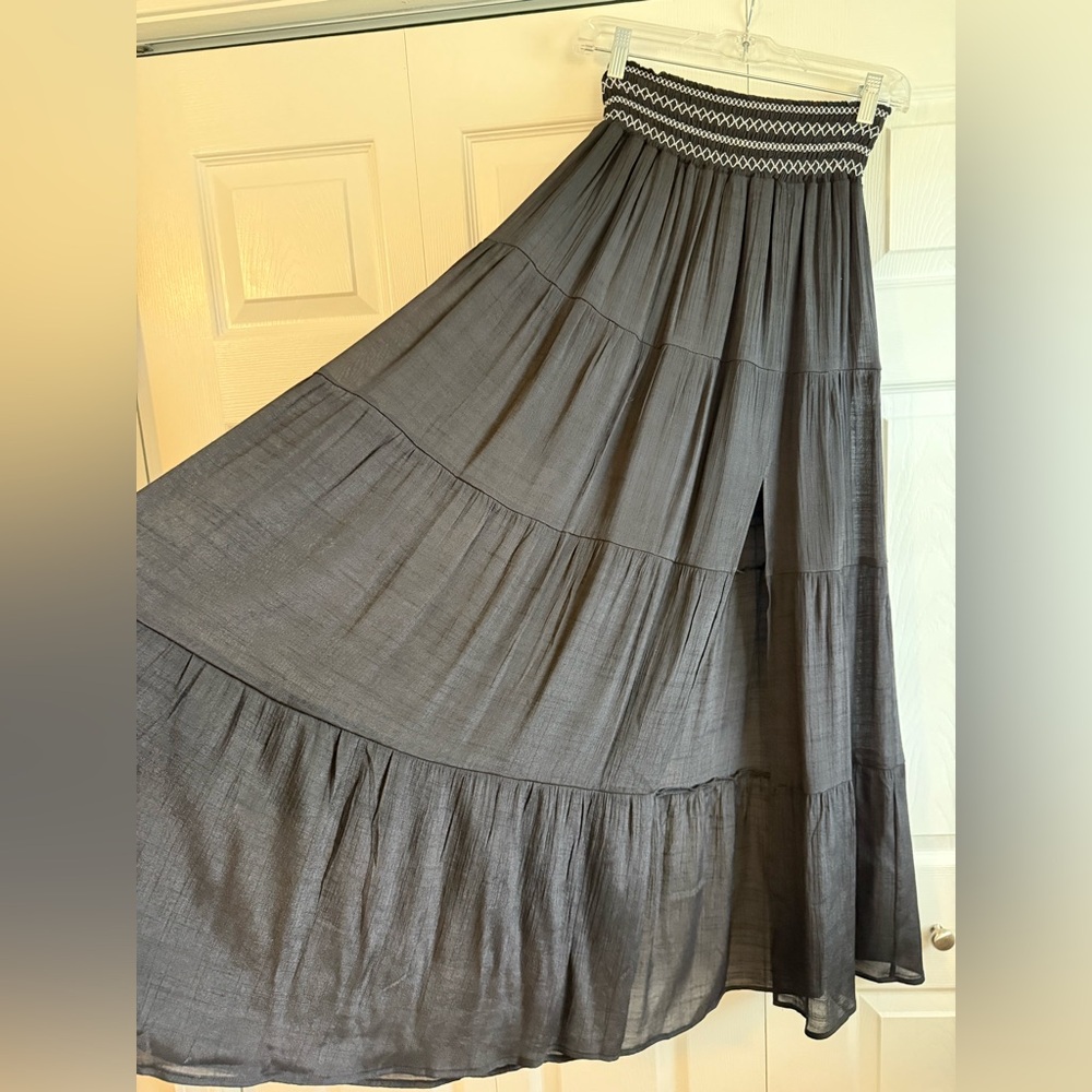 NWT Francesca’s Mi Ami Black Maxi Skirt - Picture 2 of 10